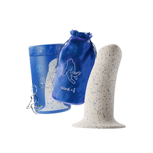 Charger l'image dans la galerie, Biird and Jouissance Club silicone dildo Boo