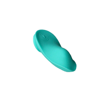 Charger l&#39;image dans la galerie, Adore U Mira magnetic panty vibrator
