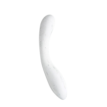 Charger l&#39;image dans la galerie, Dildo en porcelaine pour le point G Dalia au fini marbré par la compagnie Désirables
