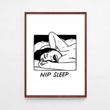 Charger l&#39;image dans la galerie, Affiche en noir et blanc encadrées illustrant une femme dormant sur un lit de seins avec l&#39;inscription &quot;Nipple Sleep&quot;
